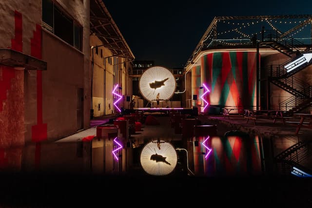 Slick image 7