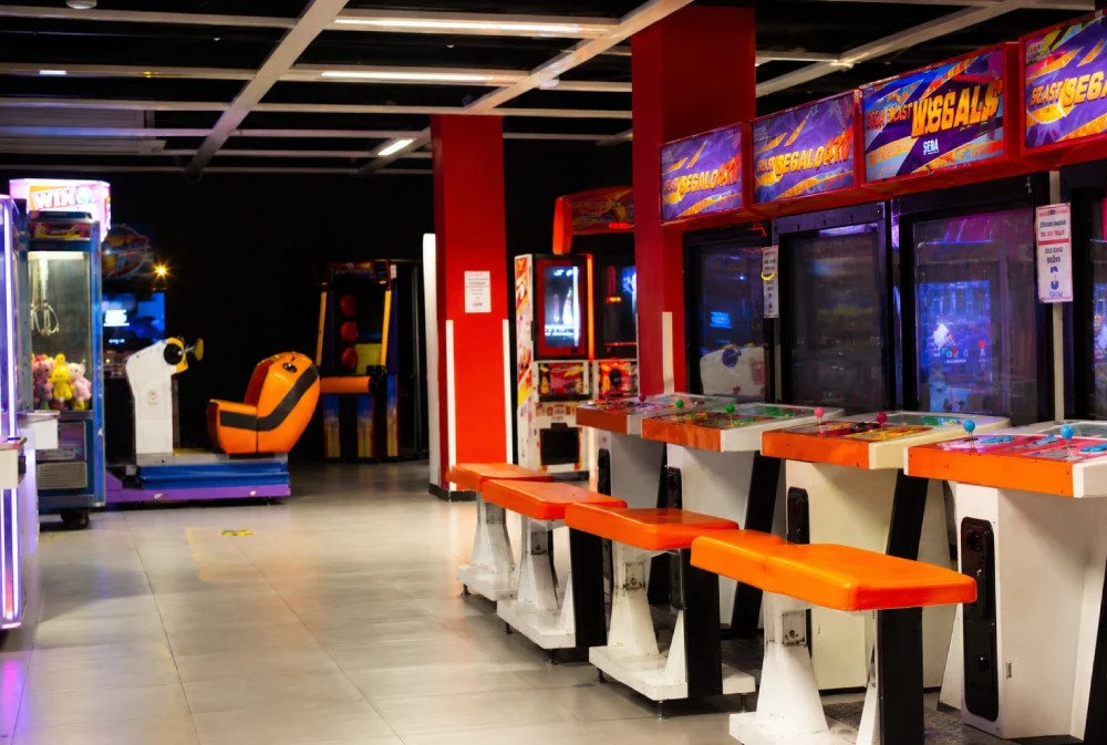 Game Quest, Broad Green, Croydon, London, UK