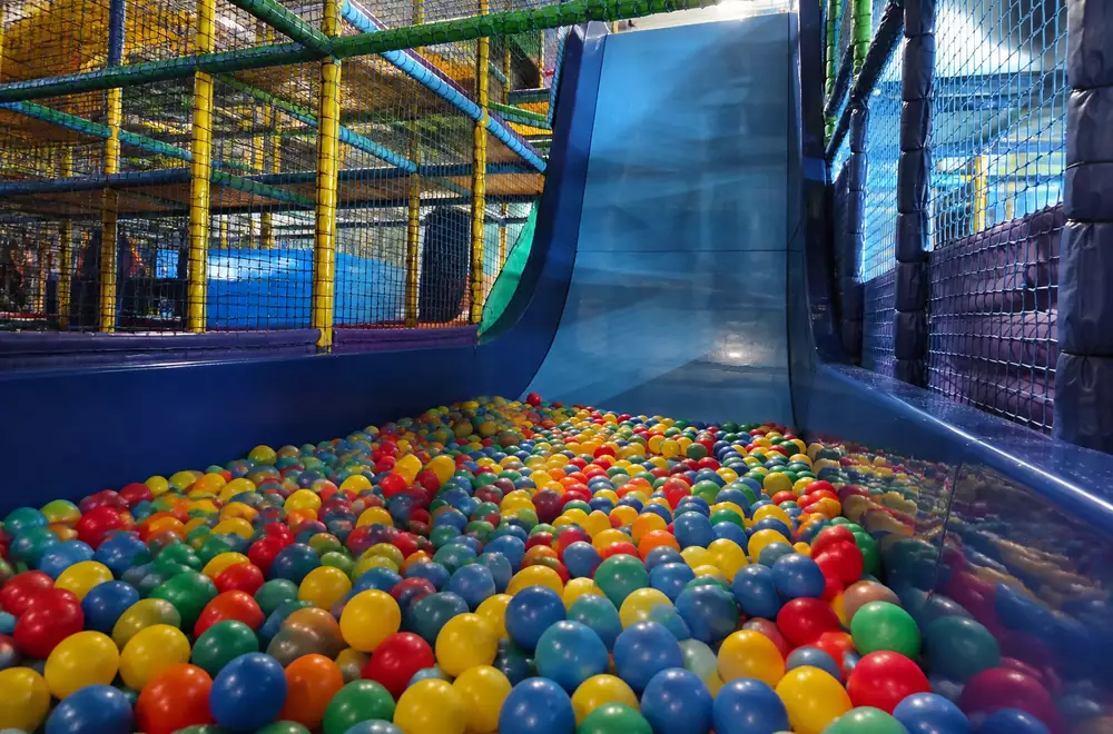 Galactic Fun, Bridgeton, East End, Glasgow, UK