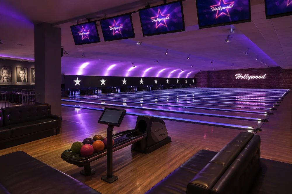 Strike Party, Kinning Park, Southside, Glasgow, UK