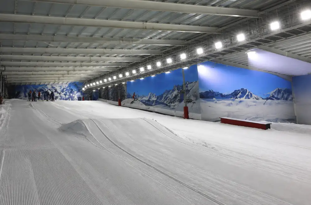 Snow Adventure, Dumplington, Trafford, Manchester, UK