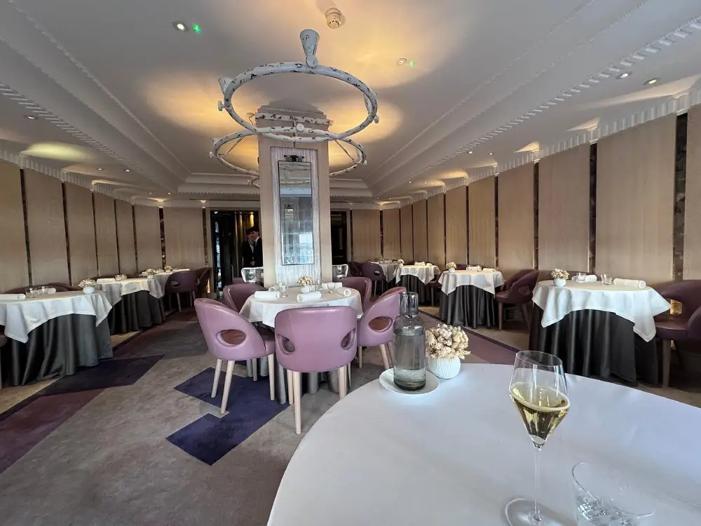 Luxury Dinner, Chelsea, Kensington and Chelsea, London, UK