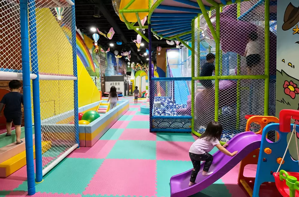 Climb Adventure, Bayly, Pickering, Toronto, CA