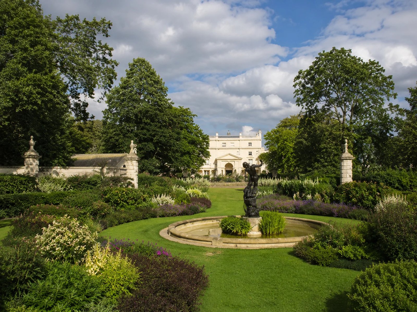 Zoo visits, play spaces and private venues for kids birthdays in Regent’s Park